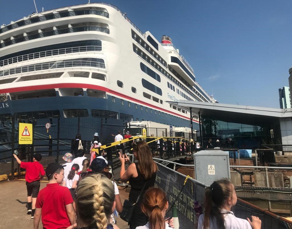 Youngsters about to board a cruise ship