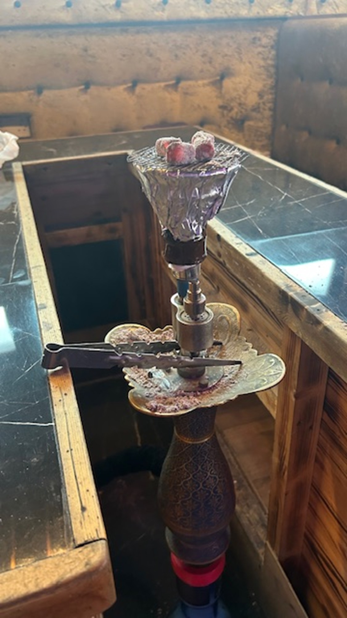 A shisha apparatus